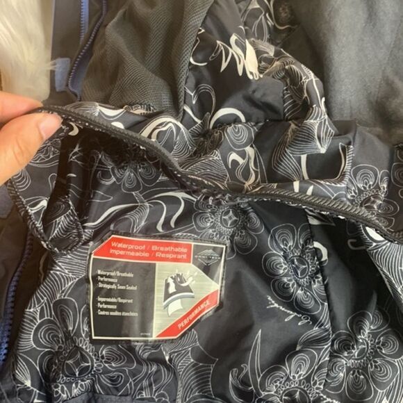 Columbia Omni-Tech Retro Winter Jacket Size Medium - Picture 13 of 16
